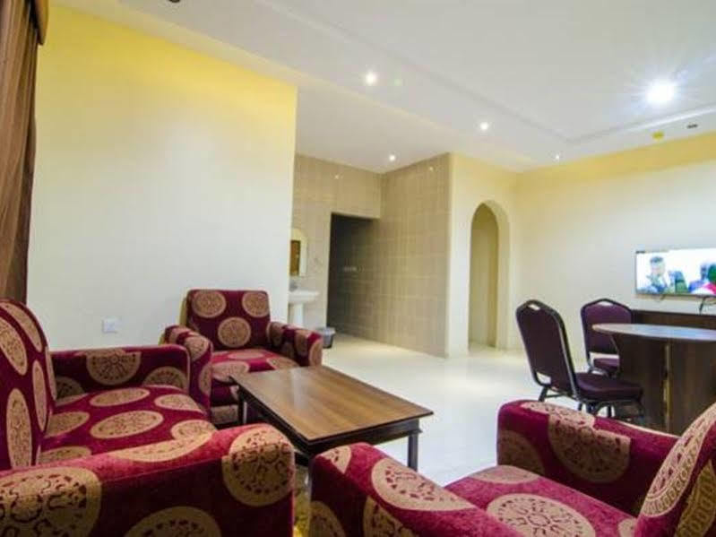 منازل المرجان للوحدات السكنية المفروشة Manzel Al Murjan Hotel Apartments 利雅德 外观 照片